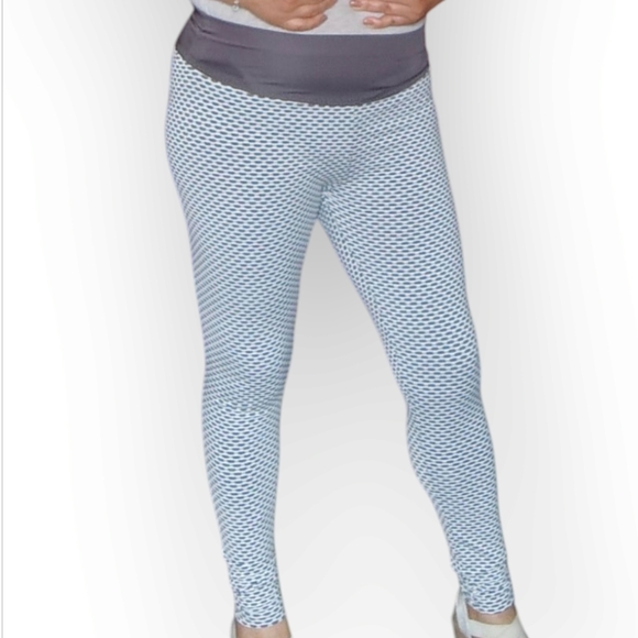 🎊3 FOR $10 WOMENS SMEDIUM GREY & WHITE LEGGINGS - Picture 1 of 3